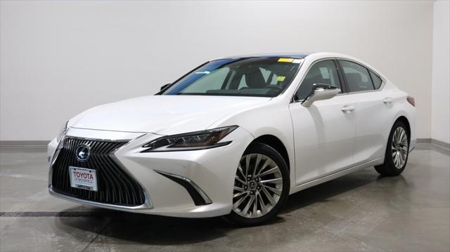 used 2021 Lexus ES 350 car, priced at $36,356