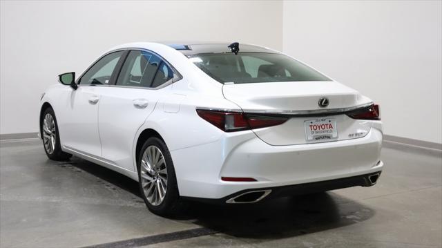 used 2021 Lexus ES 350 car, priced at $36,356