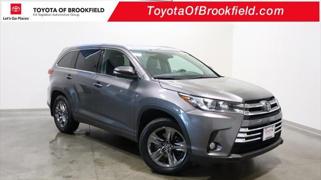 used 2018 Toyota Highlander car, priced at $26,576