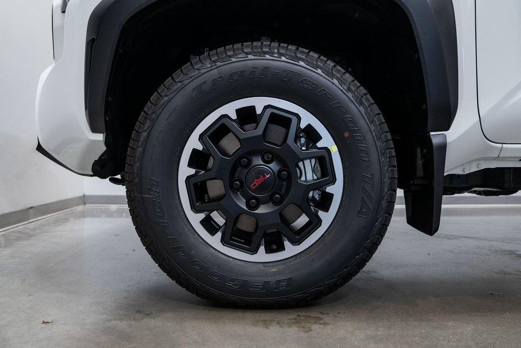 new 2025 Toyota Tacoma car, priced at $43,433