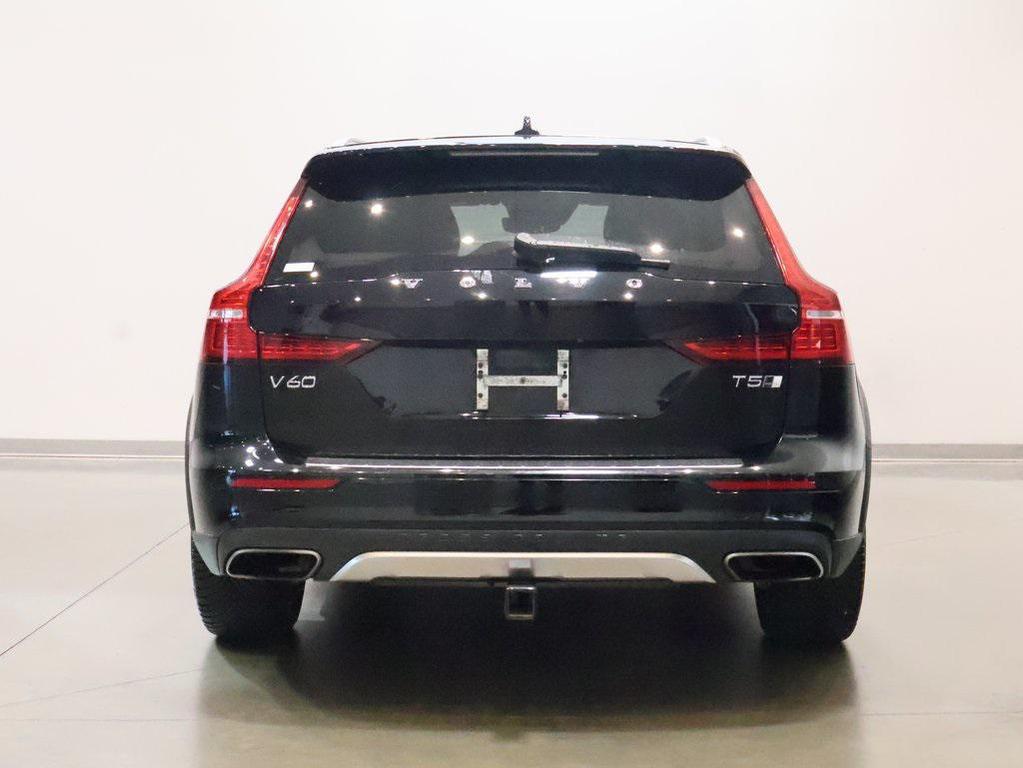 used 2020 Volvo V60 Cross Country car, priced at $19,997