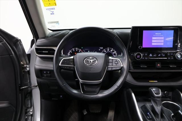 used 2023 Toyota Highlander car, priced at $39,041