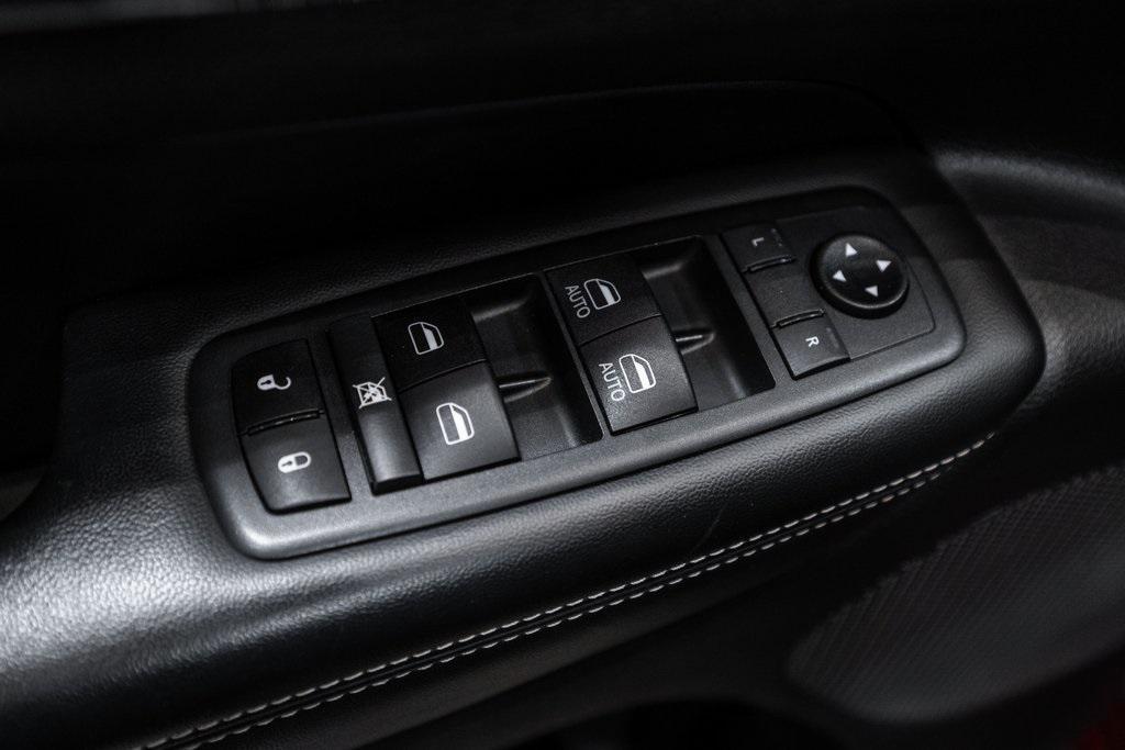 used 2021 Jeep Grand Cherokee car, priced at $25,499