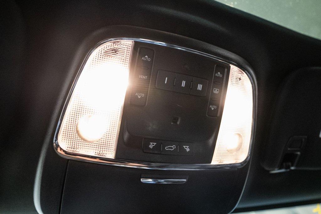 used 2021 Jeep Grand Cherokee car, priced at $25,499