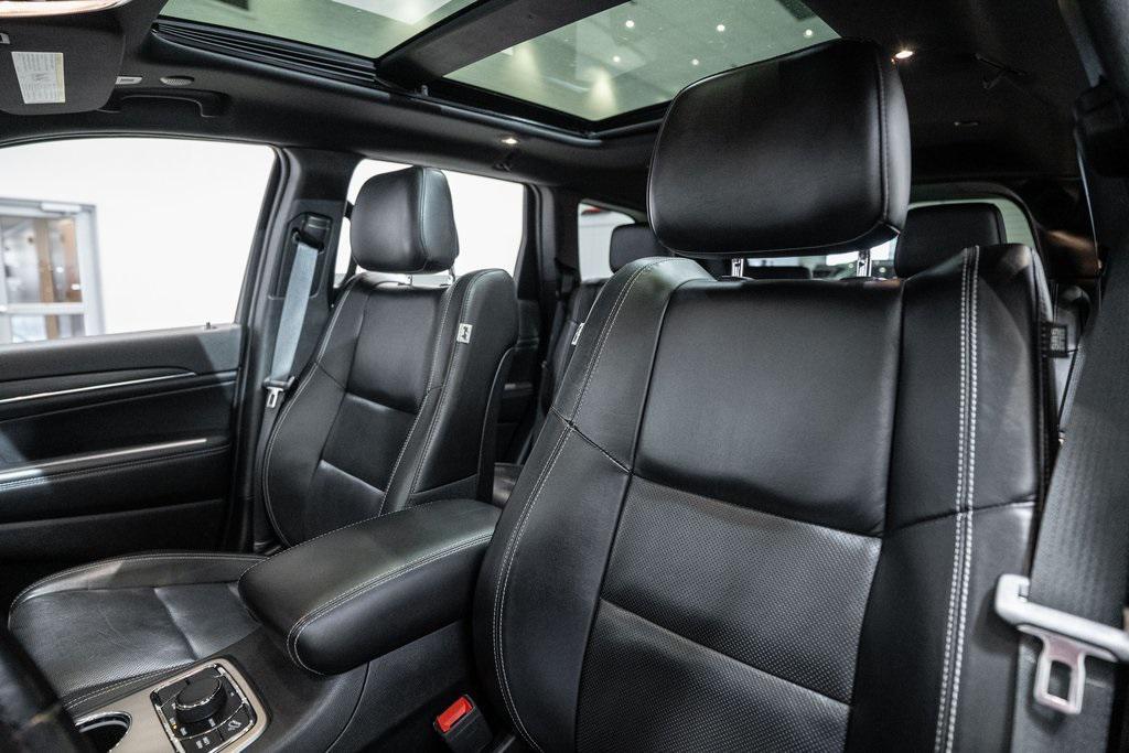 used 2021 Jeep Grand Cherokee car, priced at $25,499