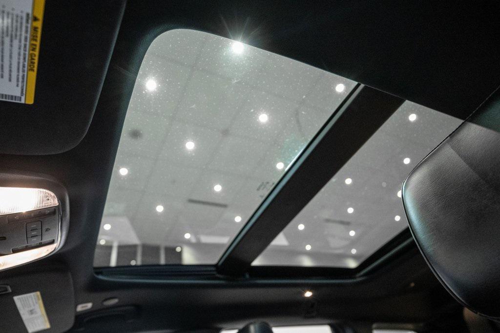 used 2021 Jeep Grand Cherokee car, priced at $25,499