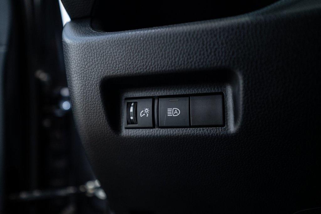 used 2020 Toyota RAV4 Hybrid car, priced at $26,269