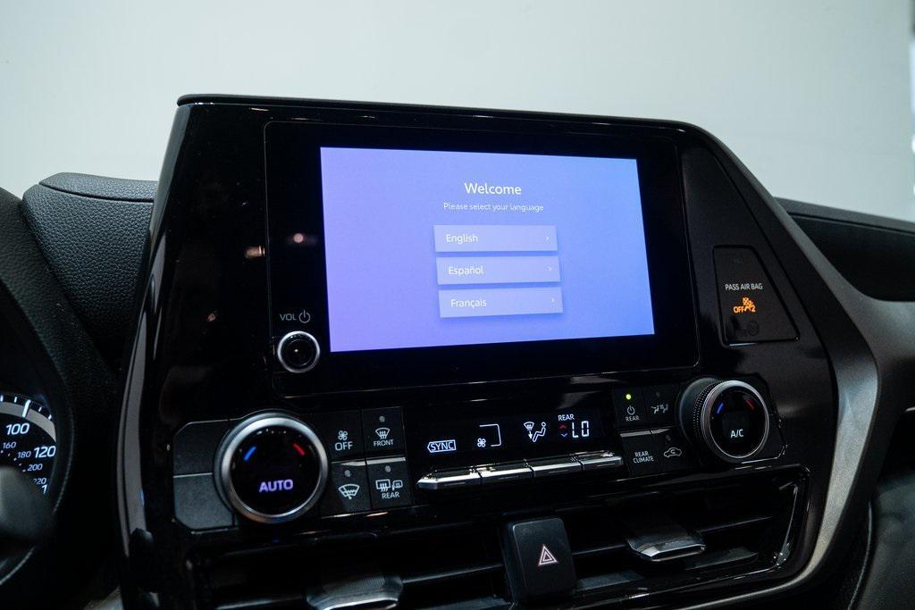 used 2023 Toyota Highlander car, priced at $32,651