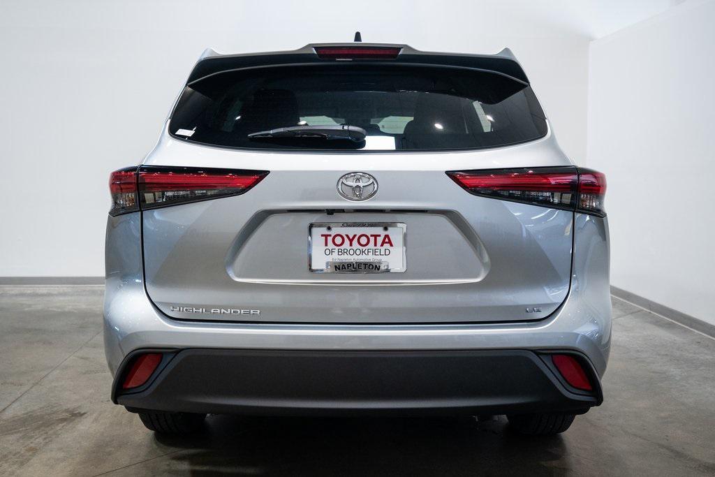 used 2023 Toyota Highlander car, priced at $32,651