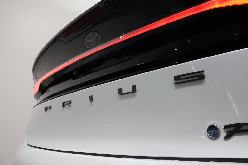 new 2024 Toyota Prius Prime car, priced at $39,129