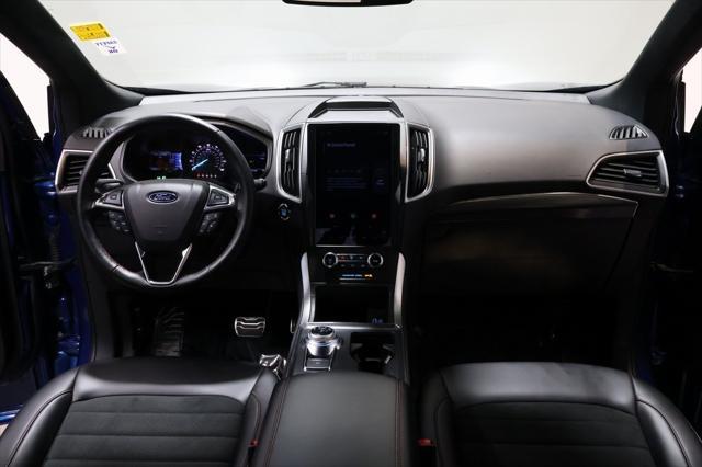 used 2024 Ford Edge car, priced at $32,500