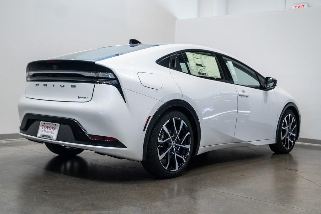 new 2026 Toyota Prius Plug-In Hybrid car, priced at $42,904