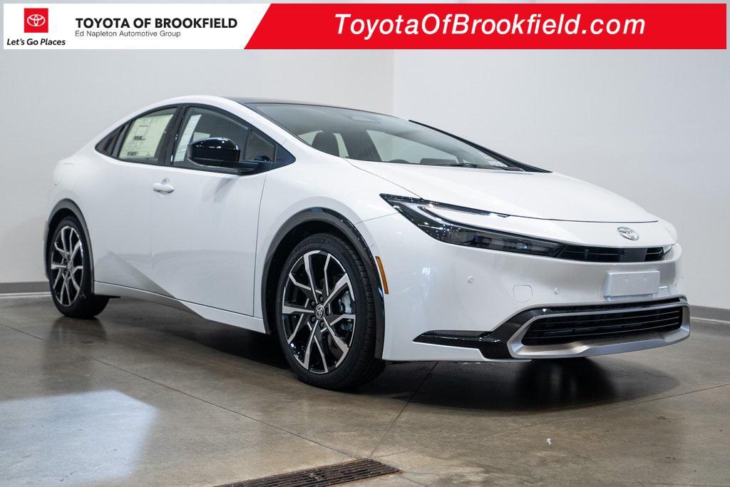 new 2026 Toyota Prius Plug-In Hybrid car, priced at $42,904