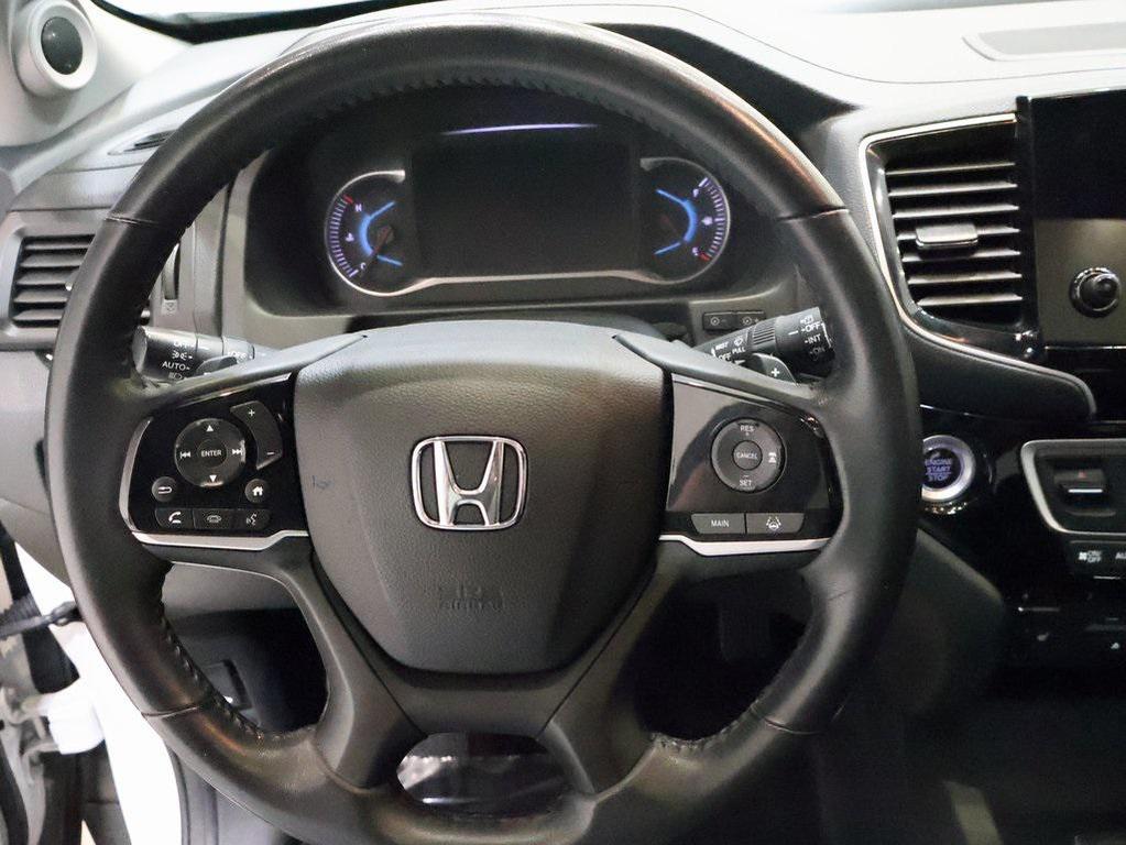 used 2022 Honda Pilot car, priced at $32,998