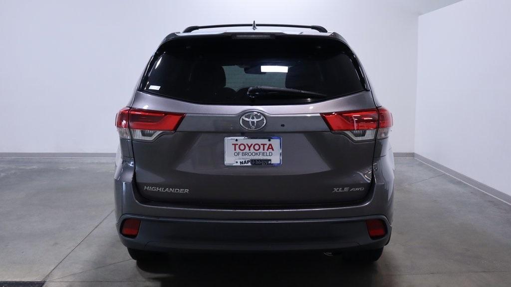 used 2019 Toyota Highlander car, priced at $25,591