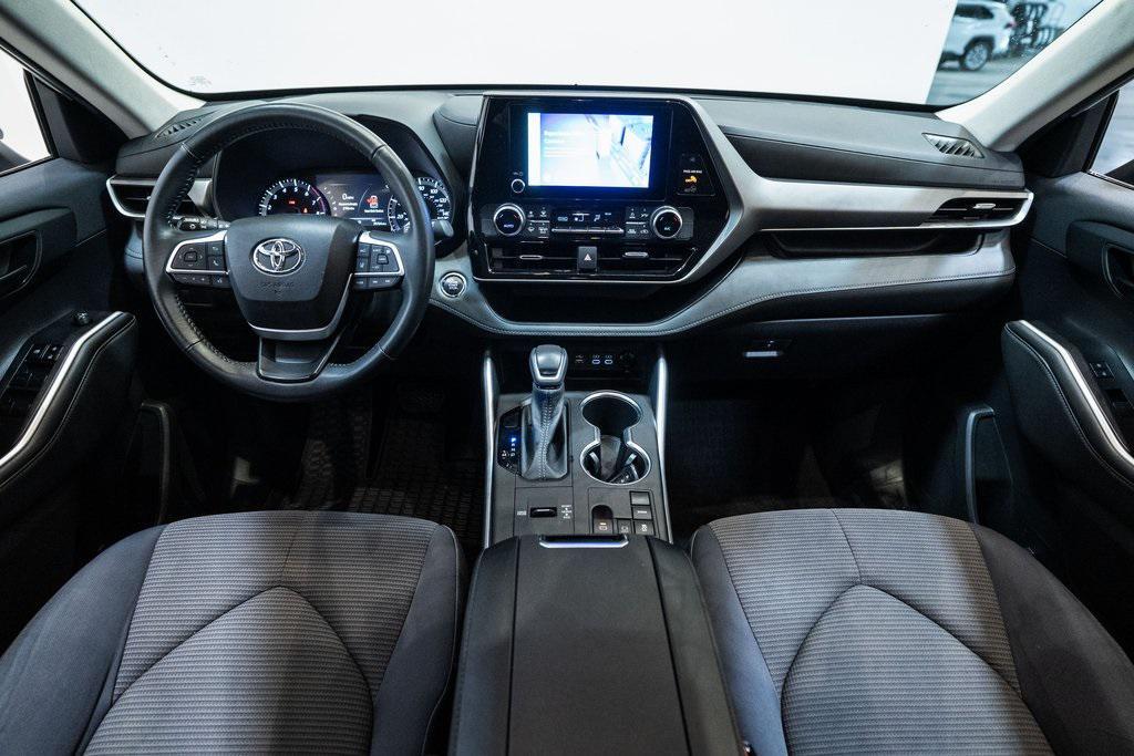 used 2023 Toyota Highlander car, priced at $29,490
