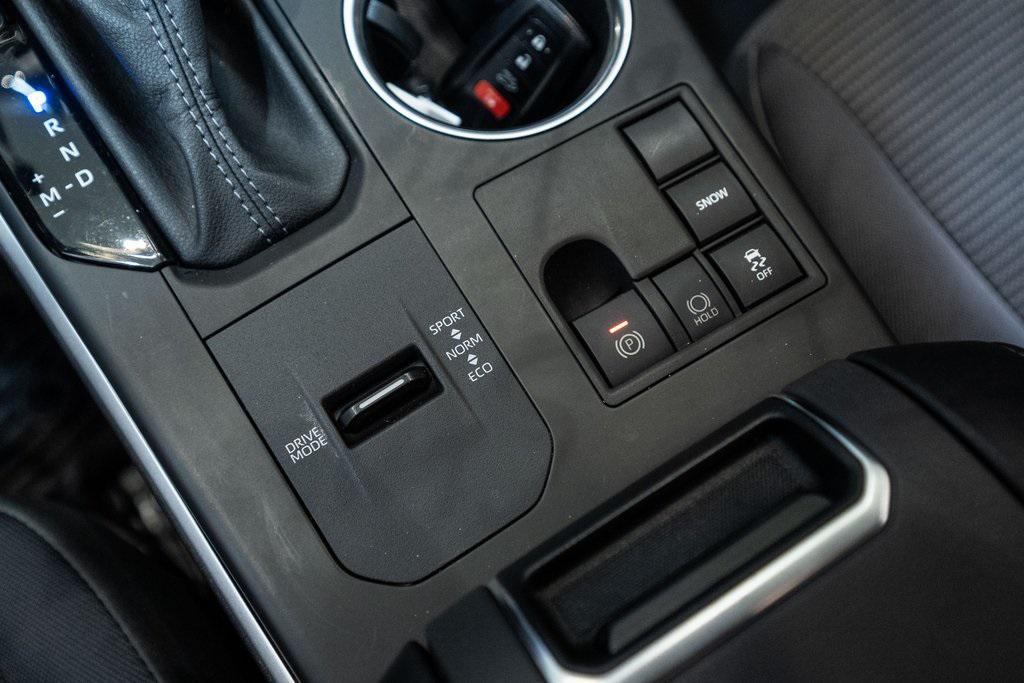 used 2023 Toyota Highlander car, priced at $29,490