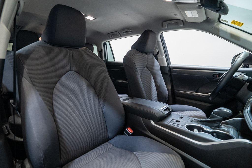 used 2023 Toyota Highlander car, priced at $29,490