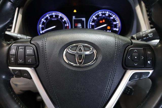 used 2019 Toyota Highlander car, priced at $24,398