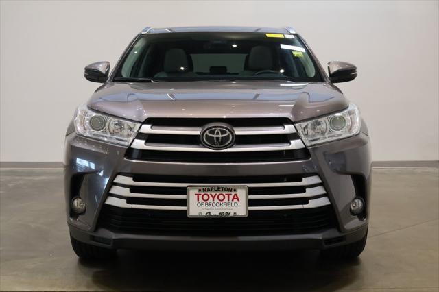used 2019 Toyota Highlander car, priced at $24,398