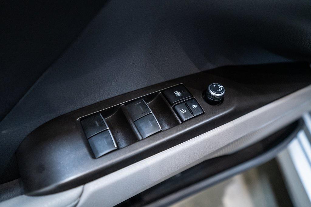 used 2022 Toyota Camry Hybrid car, priced at $26,497