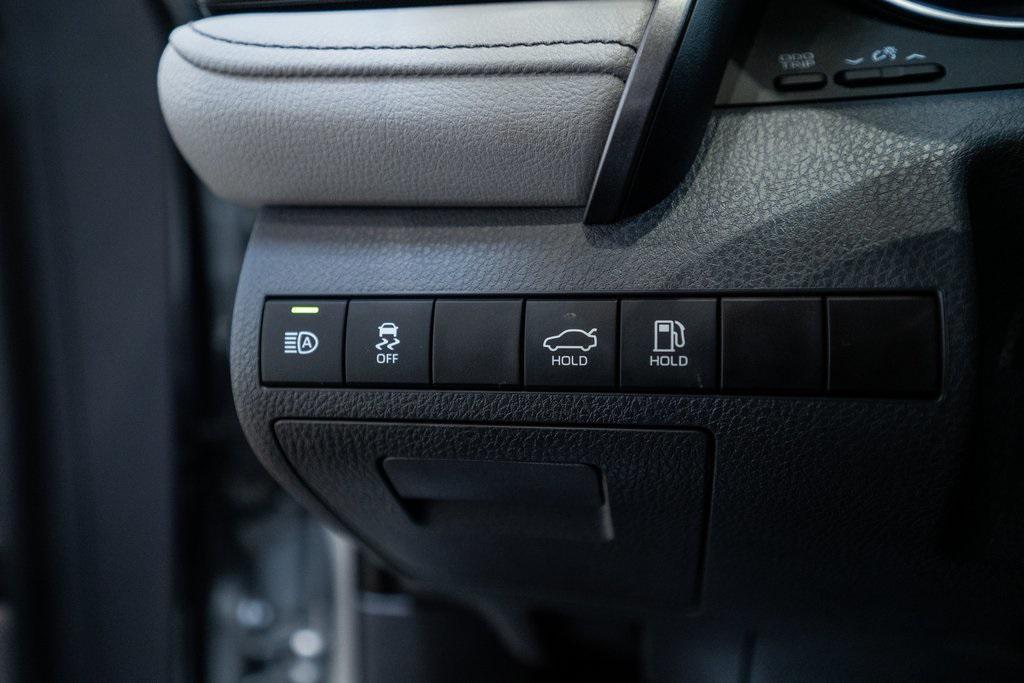 used 2022 Toyota Camry Hybrid car, priced at $26,497