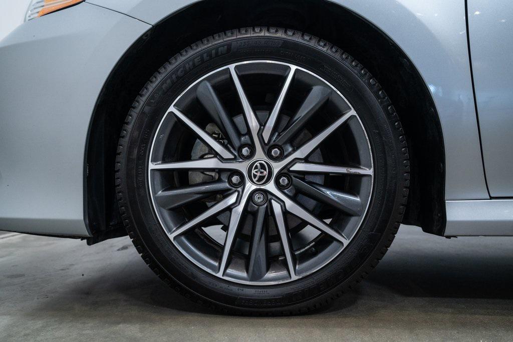 used 2022 Toyota Camry Hybrid car, priced at $26,497