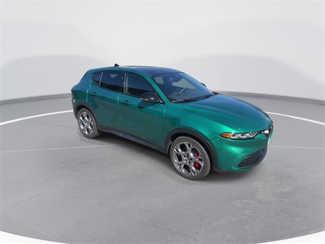 new 2024 Alfa Romeo Tonale car, priced at $55,900