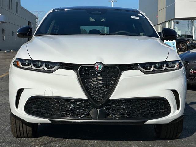 new 2024 Alfa Romeo Tonale car, priced at $45,124