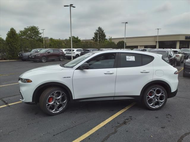 new 2024 Alfa Romeo Tonale car, priced at $56,640