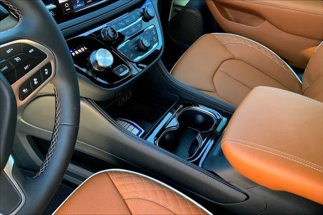 new 2025 Chrysler Pacifica car, priced at $56,120