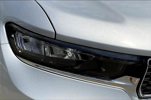 new 2025 Jeep Grand Cherokee L car, priced at $43,999