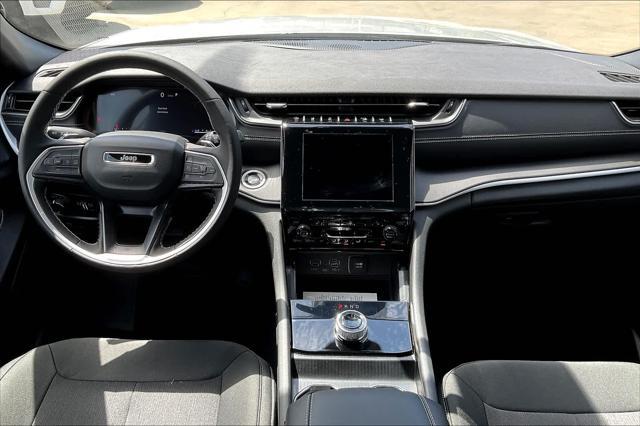 new 2025 Jeep Grand Cherokee L car, priced at $43,999