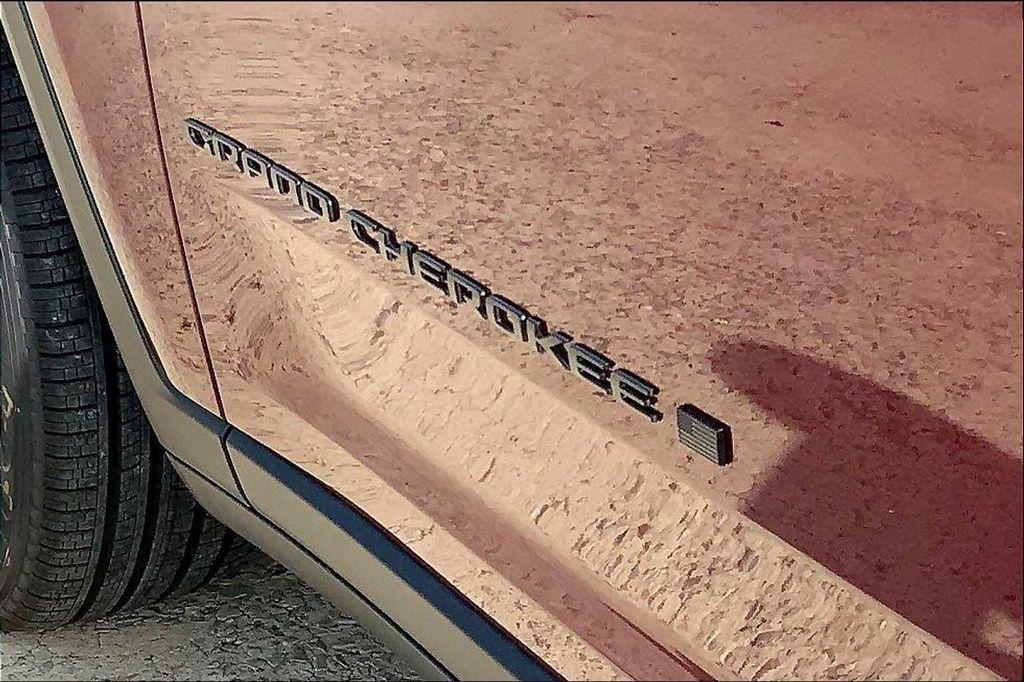 new 2025 Jeep Grand Cherokee L car, priced at $48,833