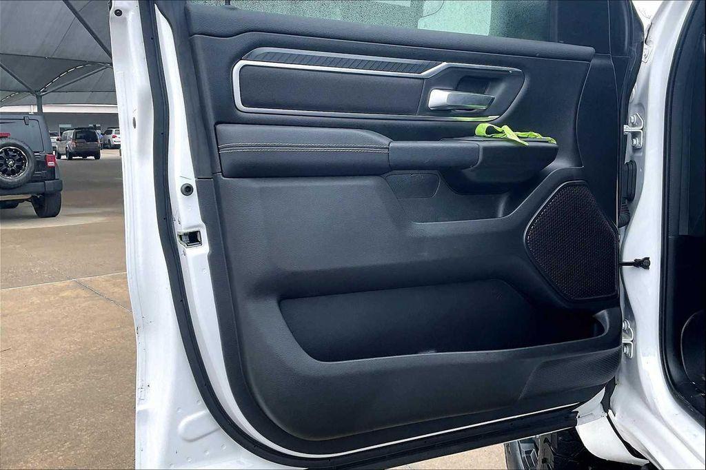 new 2025 Ram 1500 car, priced at $75,999