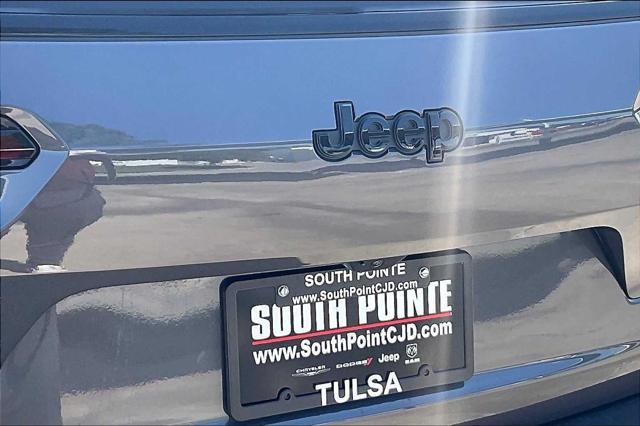 new 2025 Jeep Grand Cherokee L car, priced at $69,045
