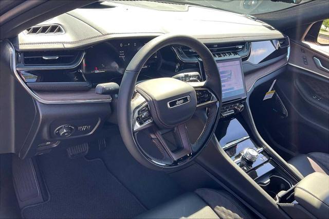 new 2025 Jeep Grand Cherokee L car, priced at $69,045