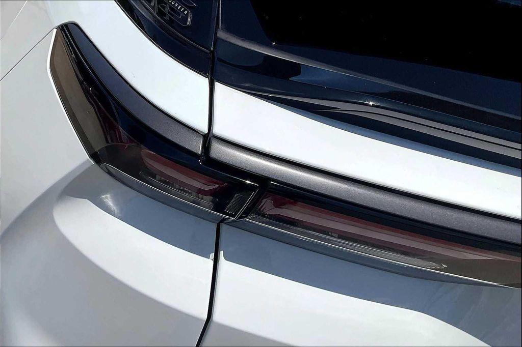 new 2025 Jeep Wagoneer S car, priced at $66,195