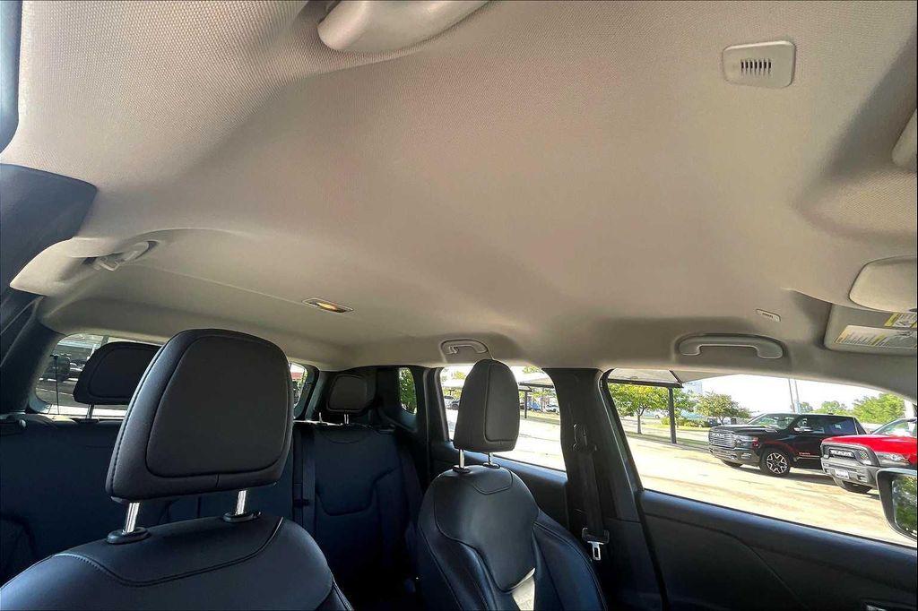 used 2021 Jeep Renegade car, priced at $20,999