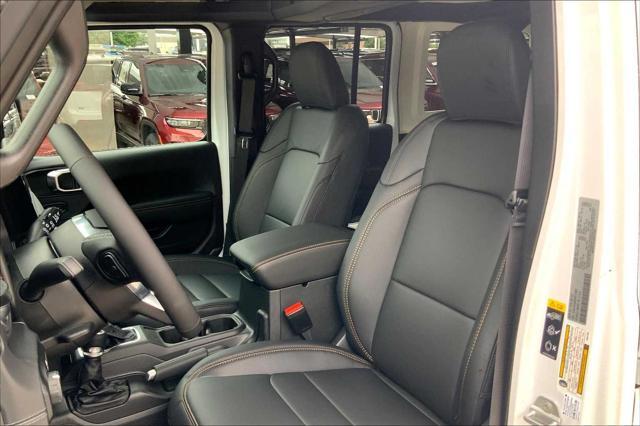 new 2025 Jeep Wrangler car, priced at $51,300