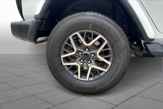 new 2025 Jeep Wrangler car, priced at $51,300