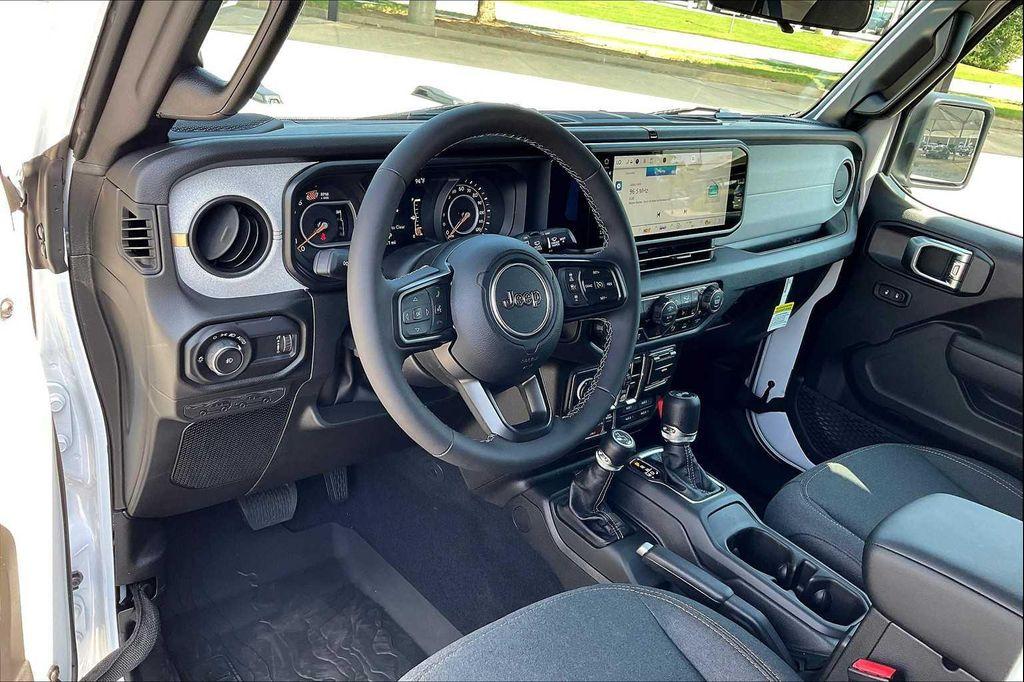 new 2025 Jeep Wrangler car, priced at $51,275