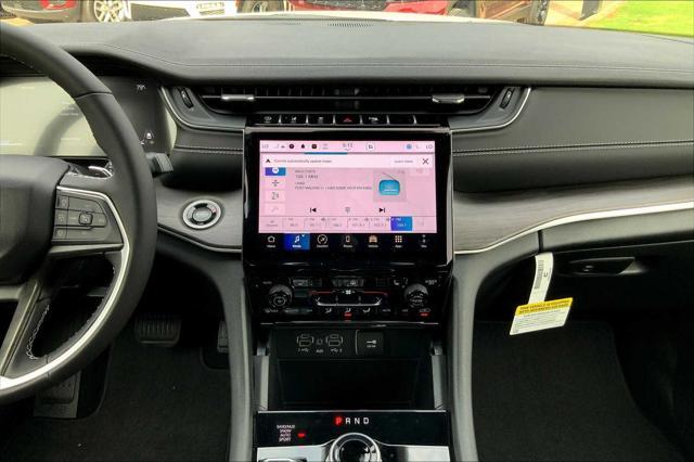 new 2025 Jeep Grand Cherokee car, priced at $51,940