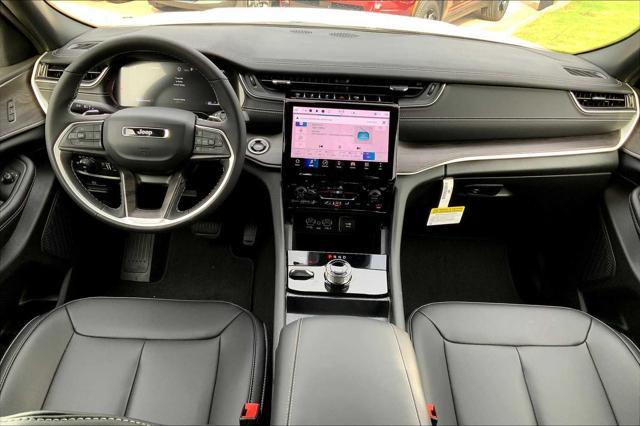 new 2025 Jeep Grand Cherokee car, priced at $51,940