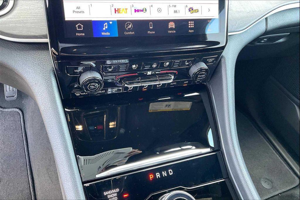 new 2025 Jeep Grand Cherokee L car, priced at $49,535