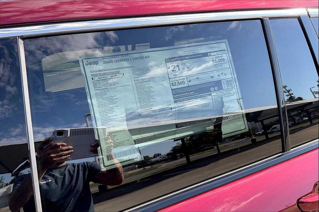 new 2025 Jeep Grand Cherokee L car, priced at $49,535