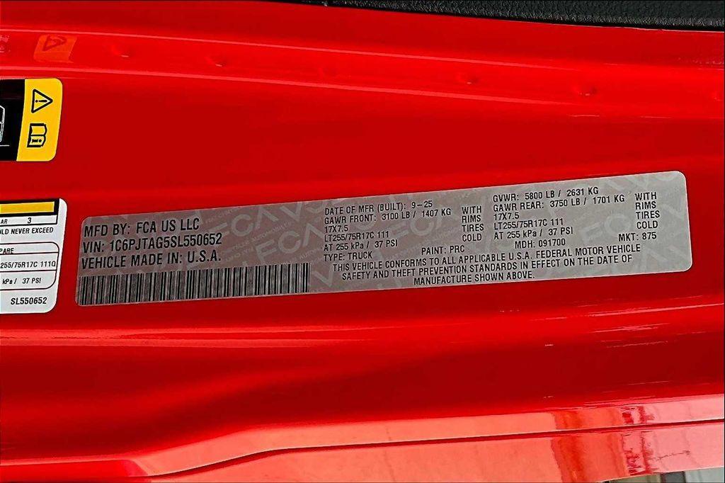 new 2025 Jeep Gladiator car, priced at $44,749