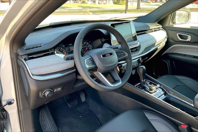 new 2025 Jeep Compass car, priced at $26,000