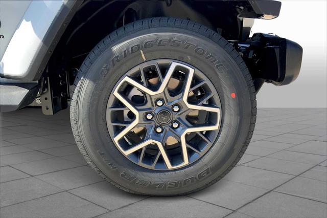 new 2025 Jeep Wrangler car, priced at $54,525