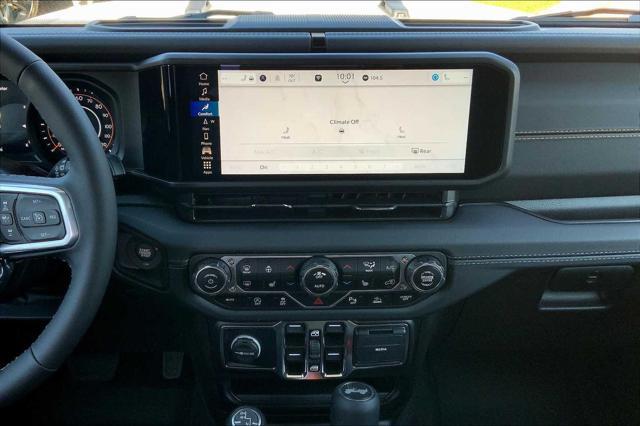 new 2025 Jeep Wrangler car, priced at $54,525